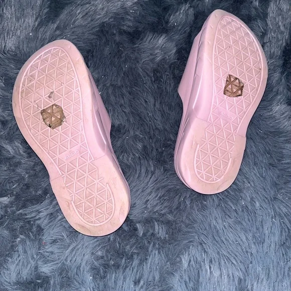 Aldo Women's Blush Slide Sandals - Picture 5 of 5